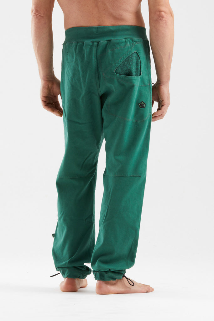 N 3Angolo '24 – Shop E9